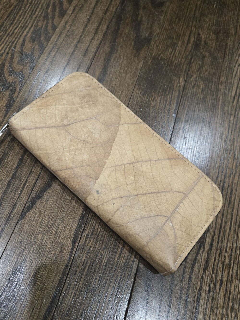 Mr. Leaf Thailand Eco Teak Leaf Wallet